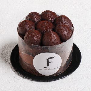 کیک شکلات گردو
